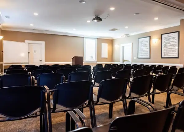 Meeting room at Dilworth Center, representing the professional treatment program for addiction recovery in Charlotte, NC.